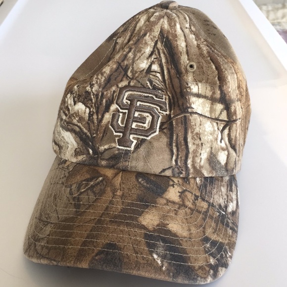 giants camo hat